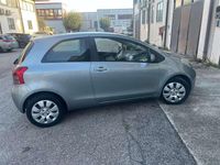 Usata Toyota Yaris Sol 87 CV (63 kW) 2006 Grigio Berlina