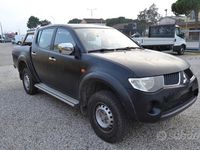 Usata Mitsubishi L200 136 CV (100 kW) 2010 Nero Pick-up