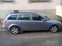Usata Opel Astra 60 CV (44 kW) 2007 Blu Station wagon
