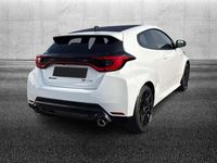 Usata Toyota Yaris 304 CV (223 kW) 2025 Bianco Utilitaria