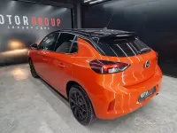 Usata Opel Blitz Edition 101 CV (74 kW) 2020 Arancione Berlina