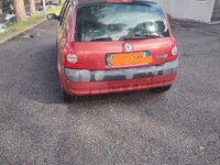 Usata Renault Clio II 2005 Rosso Utilitaria