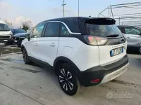 Usata Opel Crossland Elegance 131 CV (96 kW) 2024 Bianco SUV