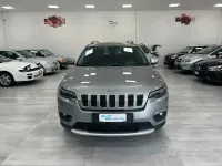 Usata Jeep Cherokee Longitude 194 CV (142 kW) 2019 Grigio SUV