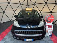 Usata Peugeot 107 54 CV (39 kW) 2010 Nero Utilitaria