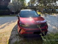 Usata Opel Mokka GS Line 101 CV (74 kW) 2022 Rosso SUV