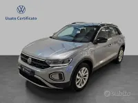 Usata VW T-Roc Life 110 CV (80 kW) 2023 Pyrit silver metallizzato nero SUV