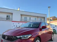 Usata Fiat Tipo Lounge 95 CV (69 kW) 2018 Rosso Berlina