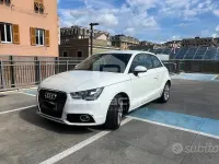 Usata Audi A1 Ambition 105 CV (77 kW) 2011 Bianco Utilitaria