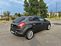 Usata Fiat Bravo 120 CV (88 kW) 2011 Grigio Utilitaria