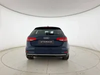 Usata Audi A3 Design 110 CV (80 kW) 2017 B9 blu cosmo metallizzato Berlina