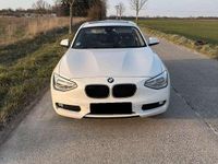 Usata BMW 118 143 CV (105 kW) 2015 Bianco Utilitaria