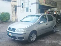Usata Fiat Punto 80 CV (58 kW) 2004 Grigio Utilitaria