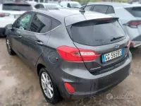 Usata Ford Fiesta Titanium 125 CV (91 kW) 2021 Grigio Utilitaria