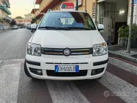 Usata Fiat Panda Dynamic 77 CV (56 kW) 2011 Bianco Utilitaria