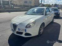 Usata Alfa Romeo Giulietta Progression 120 CV (88 kW) 2012 Bianco Utilitaria