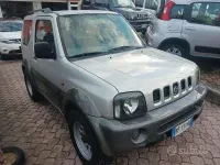 Usata Suzuki Jimny 81 CV (59 kW) 1999 Grigio SUV