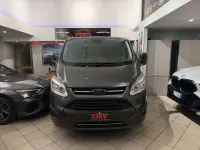 Usata Ford Tourneo Titanium 170 CV (125 kW) 2017 Grigio Furgone