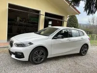 Usata BMW 116 Sport Line 116 CV (85 kW) 2019 Bianco Utilitaria