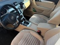 Usata VW Passat 140 CV (102 kW) 2011 Berlina