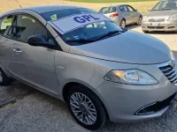 Usata Lancia Ypsilon Gold 69 CV (50 kW) 2012 Grigio Utilitaria