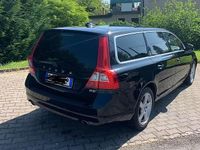 Usata Volvo V70 215 CV (158 kW) 2011 Nero Station wagon