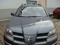 Usata Mitsubishi Outlander 136 CV (100 kW) 2004 Grigio SUV