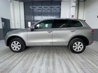 Usata VW Touareg Executive 262 CV (192 kW) 2016 Grigio SUV
