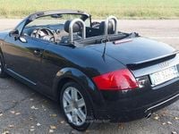 Usata Audi TT 179 CV (131 kW) 2003 Nero Cabrio