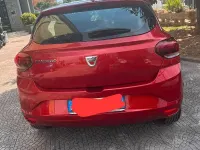 Usata Dacia Sandero Comfort 101 CV (74 kW) 2022 Rosso Berlina