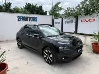 Usata Citroën C4 Shine 100 CV (73 kW) 2015 Nero SUV