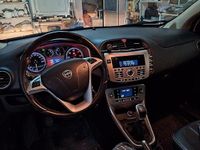 Usata Lancia Delta 190 CV (139 kW) 2010 Bianco Utilitaria