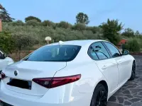 Usata Alfa Romeo Giulia 150 CV (110 kW) 2017 Berlina