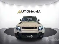 Nuova Land Rover Defender 200 CV (147 kW) 2026 SUV