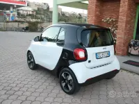 Usata Smart ForTwo Electric Drive Passion 41 kW (56 CV) 2021 Bianco Berlina