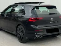 Usata VW Golf VIII R-line 150 CV (110 kW) 2023 Deep black Berlina
