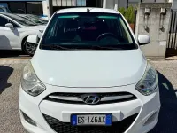 Używany Hyundai i10 69 KM (50 kW) 2013 Szary Hatchback