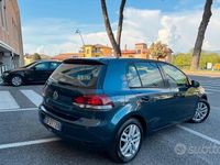 Usata VW Golf VI 105 CV (77 kW) 2010 Blu Utilitaria