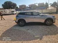 Usata Peugeot 2008 Allure 101 CV (74 kW) 2023 Grigio SUV