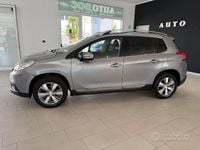 Usata Peugeot 2008 Allure 92 CV (67 kW) 2015 Grigio SUV
