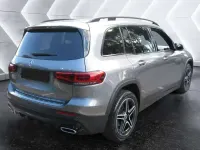 Usata Mercedes GLB200 Premium 150 CV (110 kW) 2021 Grigio SUV