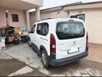 Usata Peugeot Rifter 102 CV (75 kW) 2018 Bianco Monovolume