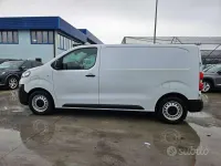 Usado Opel Vivaro-e Combi Enjoy 50 kW (68 CV) 2023 Blanco Van