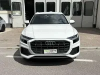 Usata Audi Q8 S-Line 286 CV (210 kW) 2022 Carraraweiß SUV