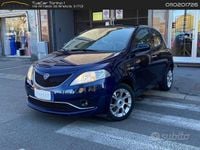 Usata Lancia Ypsilon 69 CV (50 kW) 2016 Blu/azzurro Utilitaria