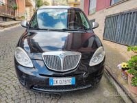 Usata Lancia Ypsilon 75 CV (55 kW) 2011 Nero Utilitaria