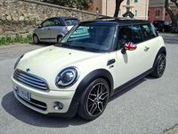 Occasion Mini Cooper D 109 ch (80 kW) 2009 Beige Citadine