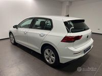 usata VW Golf VIII Life 2.0 TDI SCR 85 kW (115 CV) Manuale