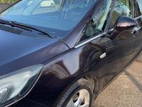 Usata Opel Zafira Tourer 140 CV (102 kW) 2013 Marrone Monovolume