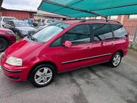Usata VW Sharan Trendline 116 CV (85 kW) 2004 Rosso Monovolume